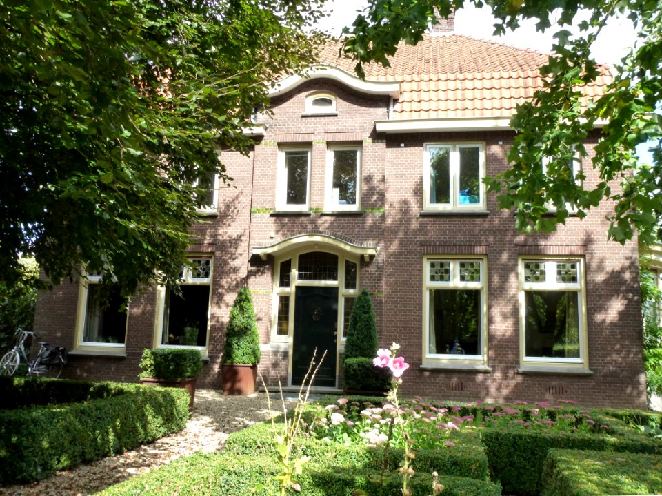 Ewijk (Beuningen, Gld) boerderij Vordingstraat 36 gevel tuinzijde