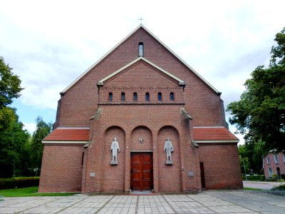 Ewijk (Beuningen, Gld) kerk voorgevel