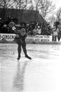 Europese kampioenschappen schaatsen in Heerenveen Harm Kuipers in actie, Bestanddeelnr 927-7144
