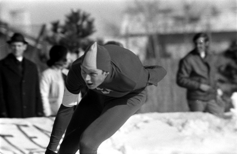 Europese kampioenschappen schaatsen heren te Innsbruck (zie ook 231857 e.v.). Nu, Bestanddeelnr 923-2273