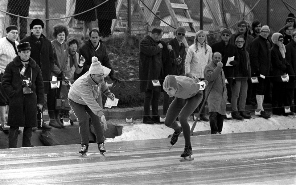 Europese kampioenschappen schaatsen heren te Innsbruck (zie ook 231857 e.v.). Ja, Bestanddeelnr 923-2267