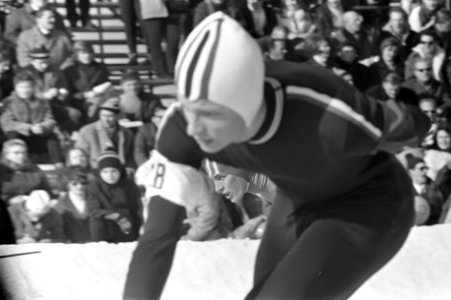 Europese kampioenschappen Schaatsen te Innsbruck. 18 Schenk en Gronvold op 10.00, Bestanddeelnr 923-1876