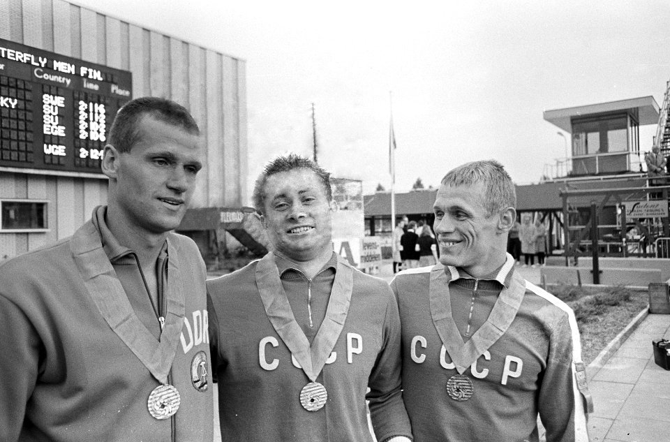 Europese Zwemkampioenschappen, 9 beste op podium 200 meter vlinderslag, 10 kampi, Bestanddeelnr 919-4891