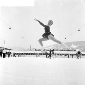 Europese schaatskampioenschap schoonrijden te Garmisch, Sjoukje Dijkstra in acti, Bestanddeelnr 910-9994
