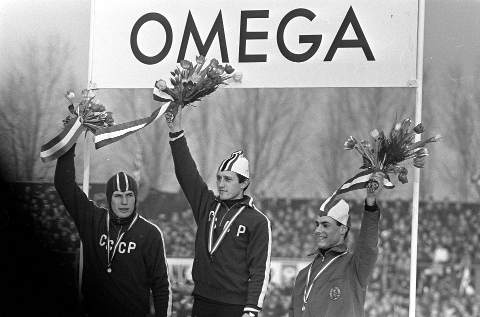Europese Schaatskampioenschappen Deventer, op podium 500 meter , v.l.n.r. Matuse, Bestanddeelnr 918-7051