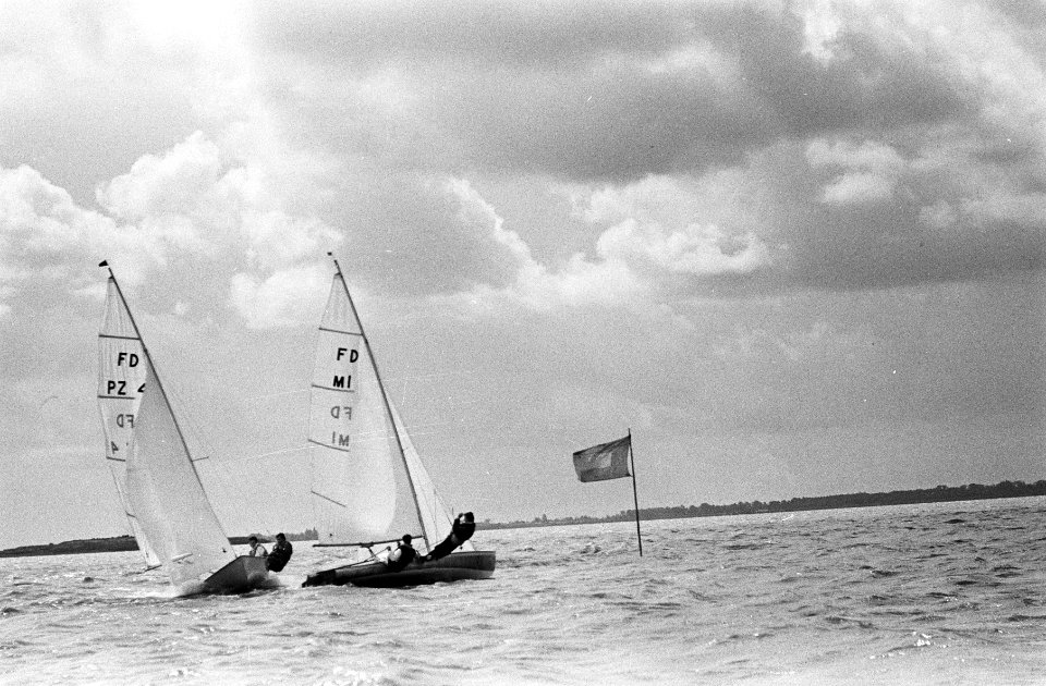 Europese kampioenschappen Flying Dutchman op Zuiderzee N 5 , P Lunde, Bestanddeelnr 914-1876
