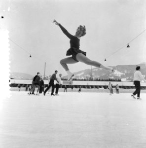 Europese schaatskampioenschap schoonrijden te Garmisch, Sjoukje Dijkstra in acti, Bestanddeelnr 910-9991