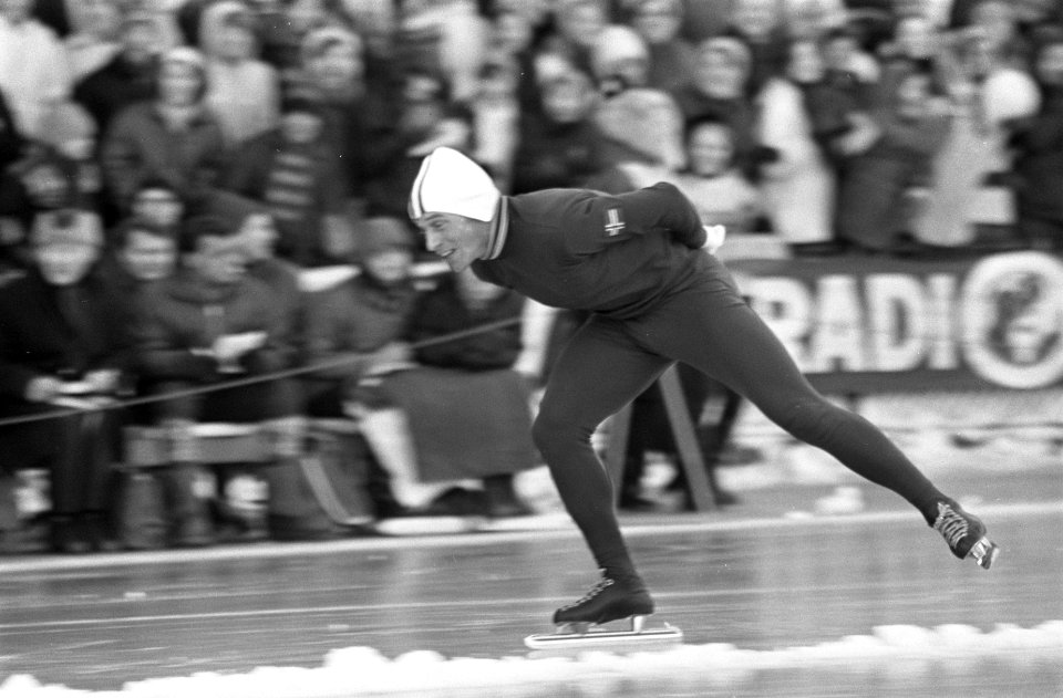 Europese Schaatskampioenschappen te Oslo, nummer 9 en 11 Schenk, nummer 10 en 12, Bestanddeelnr 921-0301