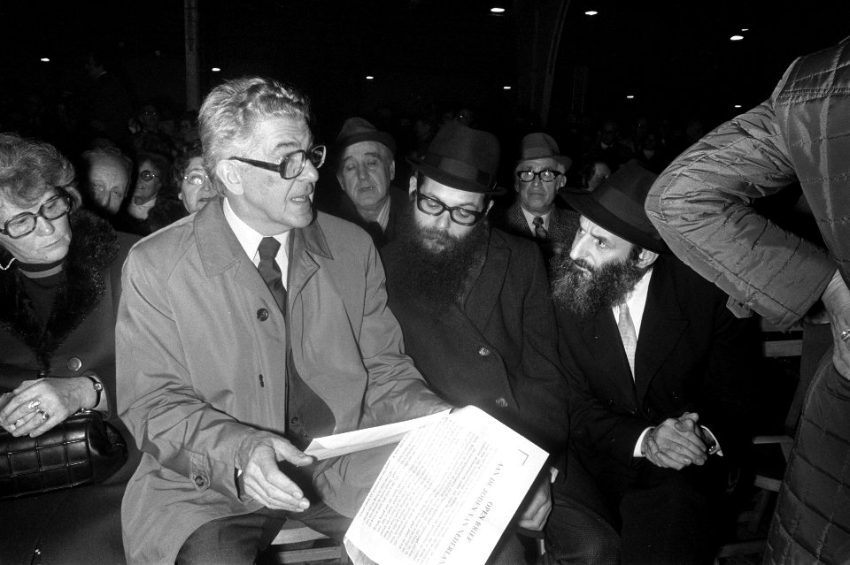 Europese solidariteit met Israel in RAI in Amsterdam Thomassen (oud burgemeeste, Bestanddeelnr 927-6205