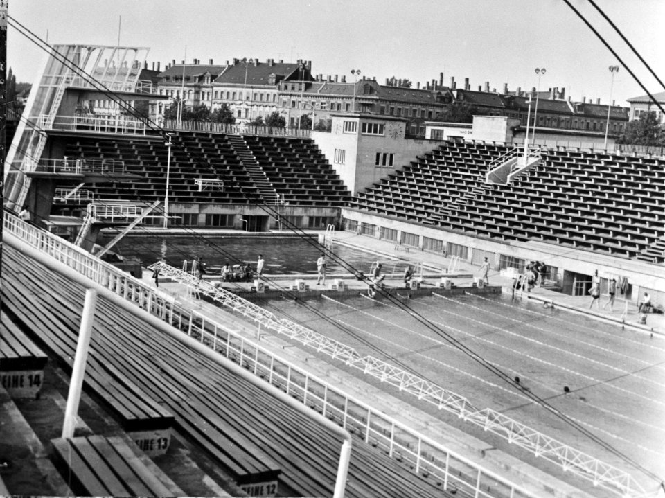 Europese zwemkampioenschappen Leipzig (overzicht van het stadion), Bestanddeelnr 914-2047