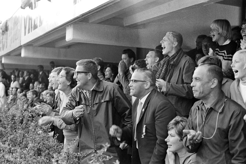 Europese Zwemkampioenschappen, publiek op tribune, Bestanddeelnr 919-4901