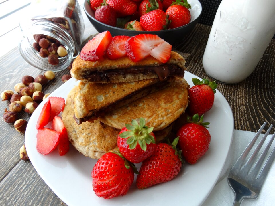 Strawberry chocolate hazelnut pancakes summer