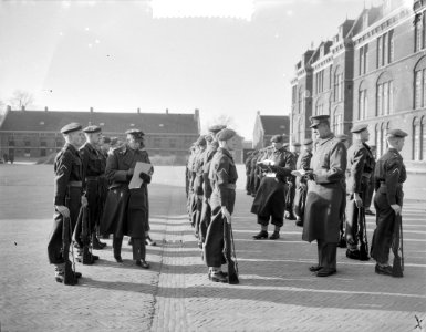 Excersitiewedstrijden Koninklijke Landmacht Den Haag, Bestanddeelnr 906-2654