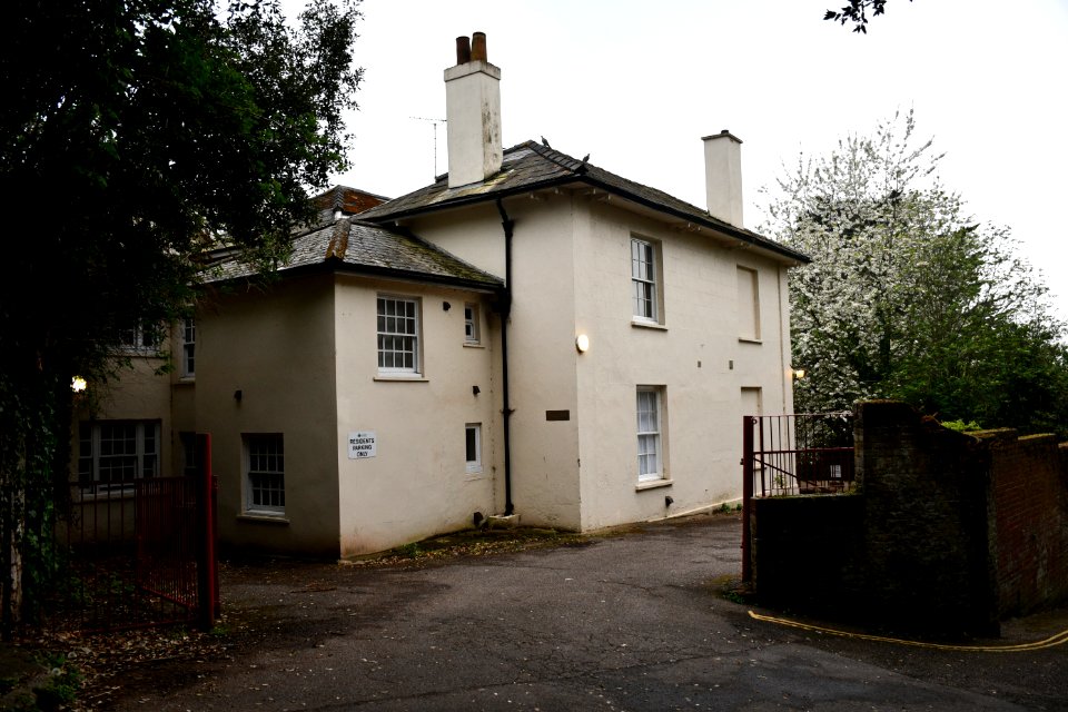 Exe House