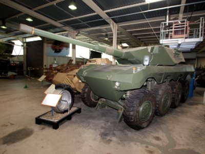 EXF 8x8 Radkampfwagen 90 pic5