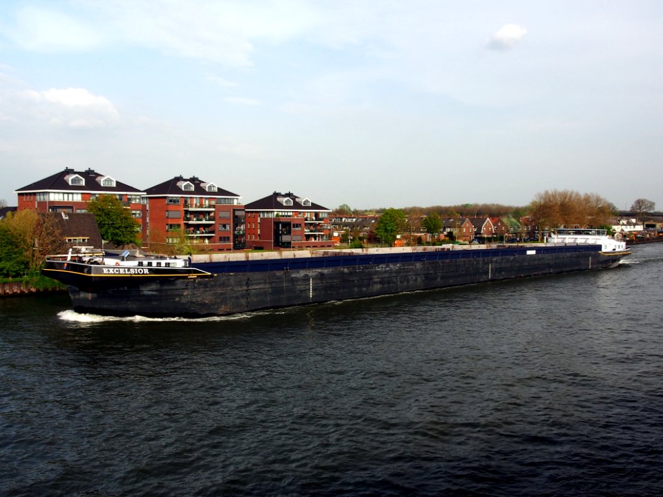 Excelsior, ENI 02328731, Amsterdam-Rijn kanaal, pic3