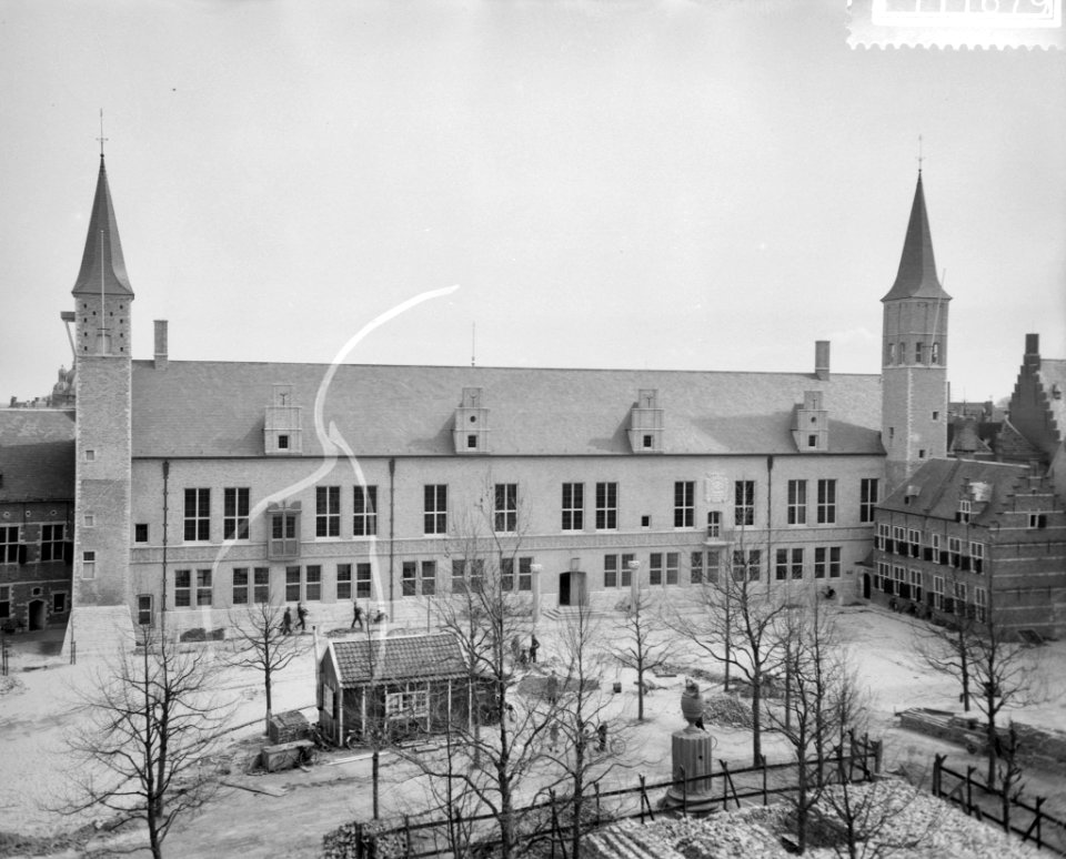 Exterieur van het provinciehuis, Bestanddeelnr 911-1679
