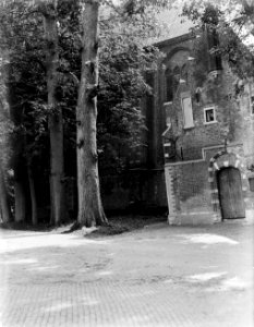 Exterieur van de Grote of St-Nicolaaskerk in Monnickendam, Bestanddeelnr 252-0727