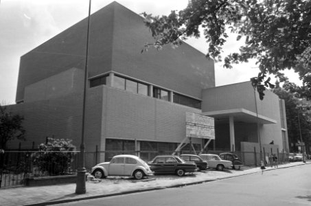 Exterieur van het nieuwe Vincent van Gogh-museum bijna gereed, Bestanddeelnr 925-7053