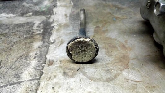 Exhaust valve buildup
