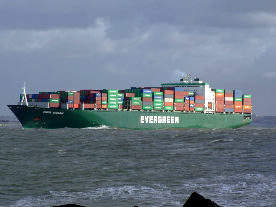 Ever Urban p2, leaving Port of Rotterdam, Holland 21-Jan-2007