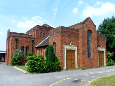 Ewell United Reformed Church, London Road, Ewell (July 2013) (7)