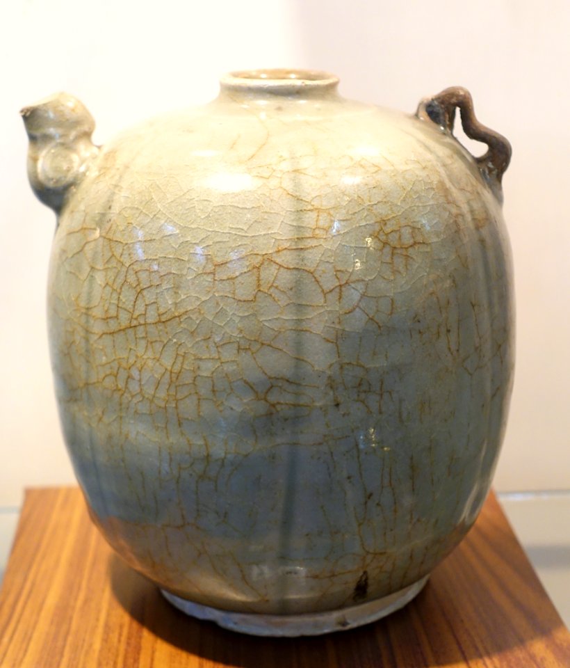 Ewer from Vietnam, 12th-13th century AD, stoneware - Museum of Vietnamese History - Ho Chi Minh City - DSC05897