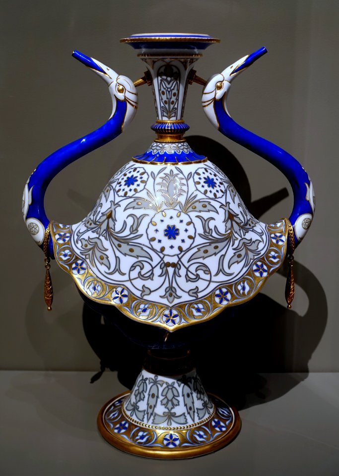 Ewer, designed by Jules-Pierre-Michel Dieterl, Sèvres Porcelain Factory, 1854, hard-paste porcelain and gilt bronze - Wadsworth Atheneum - Hartford, CT - DSC05532