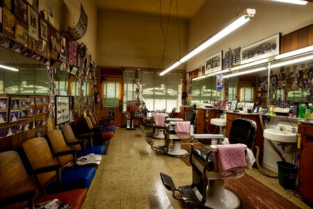 Haircut style cutting