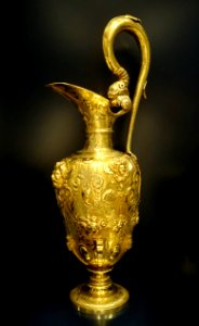 Ewer, unidentified - Museo Nacional de Artes Decorativas - Madrid, Spain - DSC08009
