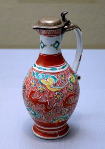 Ewer for export with cloud design, Imari ware, Kakiemon type, Edo period, 1600s AD, porcelain, overglaze enamel, European silver lid dated 1671 - Tokyo National Museum - Ueno Park, Tokyo, Japan - DSC08947