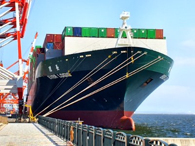 Evergreen Tokyo terminal- Ever Logic 理長