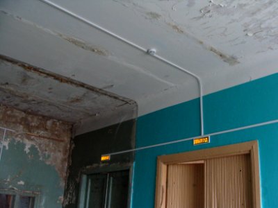 Exit sign in Russia (32)