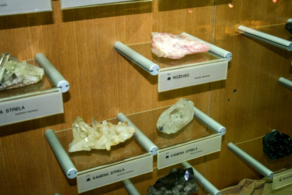 Exhibits of minerals in the National Museum of Slovenia 04