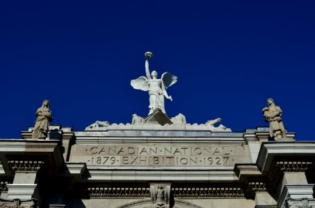 ExhibitionPlacePrincesGates6