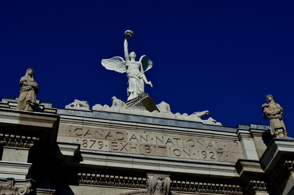 ExhibitionPlacePrincesGates2