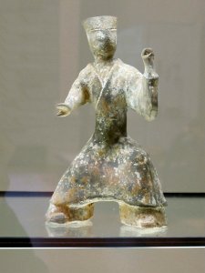 Exorcist as a tomb guardian, Han. Cernuschi