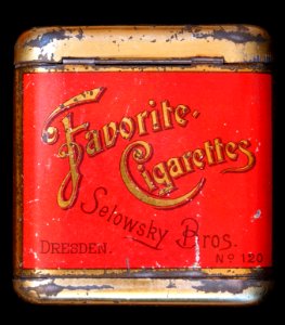 Favorite Cigarettes No 120 blikje, achterkant