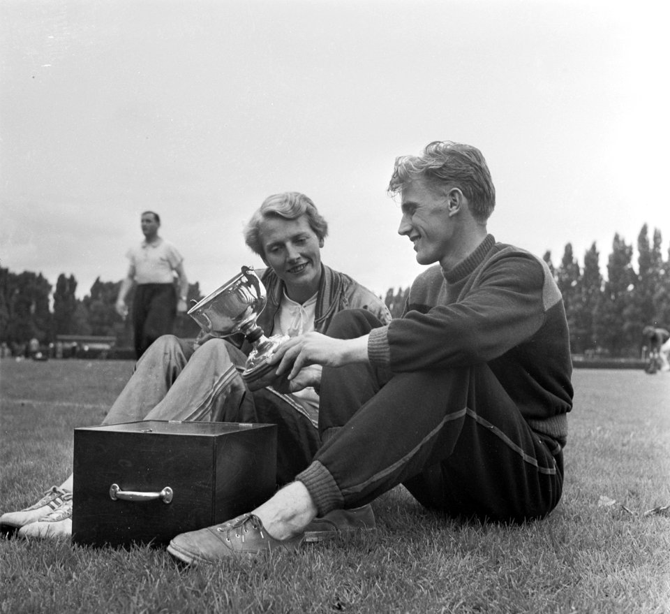 Fanny Blankers-Koen en Hans Harting, Bestanddeelnr 904-7670