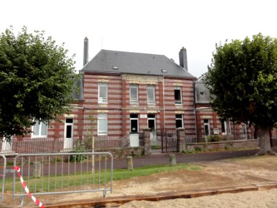 Fauville-en-Caux (Seine-Mar.) écoles communales (01)