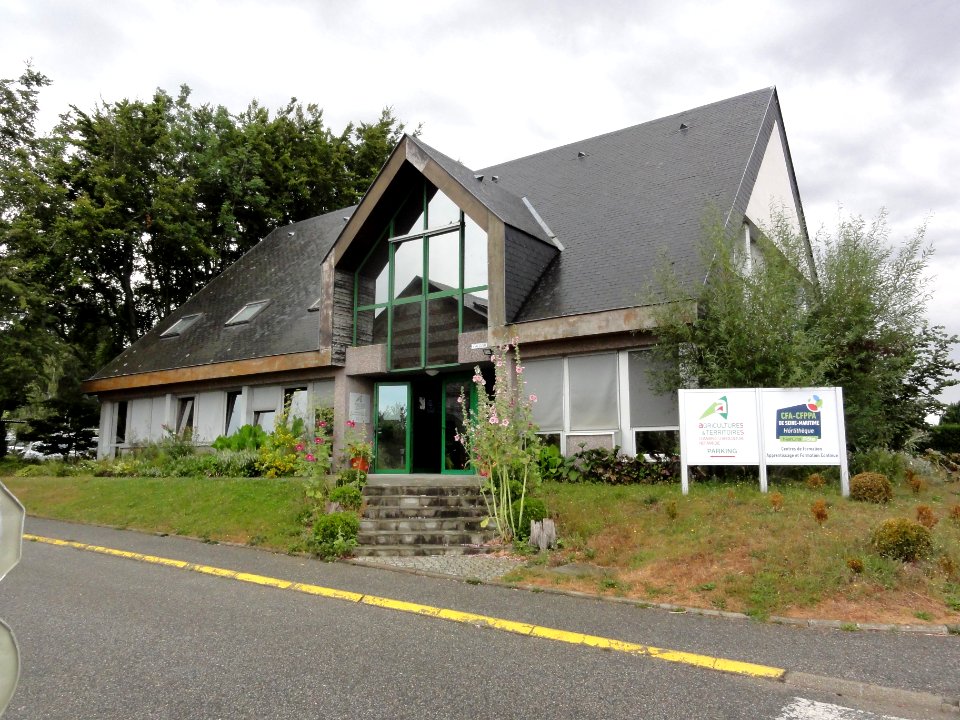 Fauville-en-Caux (Seine-Mar.) CFPPA horticole (Centre de formation d'apprentis agricoles et horticoles) (05)