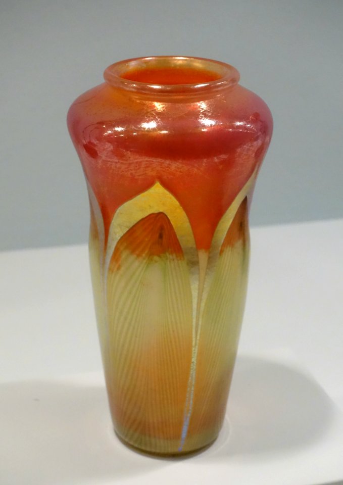 Favrile vase, signed Louis Comfort Tiffany, Tiffany Studios, c. 1900-1919, blown iridescent glass - Krannert Art Museum, UIUC - DSC06561