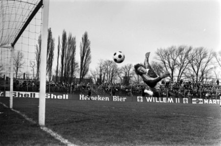 FC Amsterdam tegen Sparta 0-1 Pim Doesburg in aktie, Bestanddeelnr 928-5039