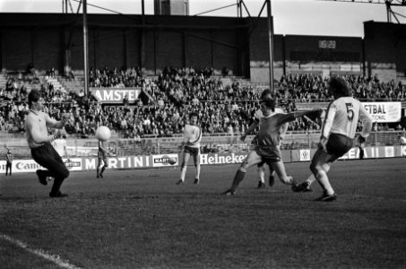 FC Amsterdam tegen PSV -07, Gerry Deijkers scoort 5e doelpunt, links doelman Rav, Bestanddeelnr 929-5923