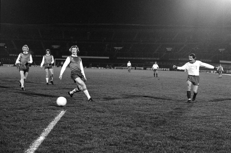 FC Amsterdam tegen Feyenoord 0-0, spelmomenten, Bestanddeelnr 927-8334