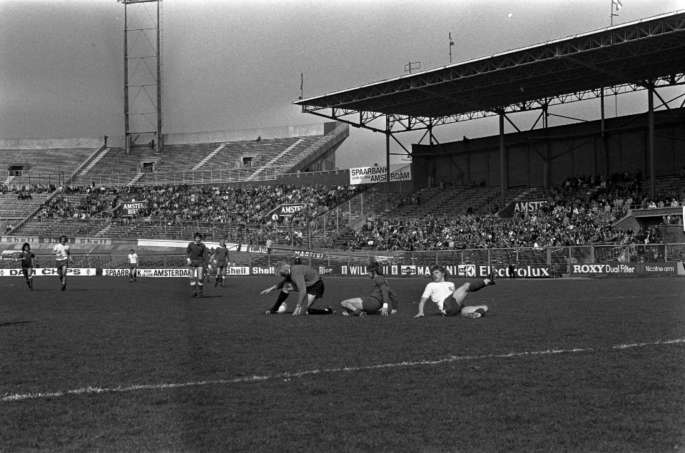 FC Amsterdam tegen NEC 5-0, spelmomenten, Bestanddeelnr 927-0972