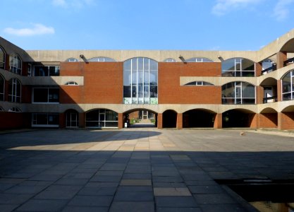 Falmer House, University of Sussex, Falmer (NHLE Code 1381044) (April 2013) (2)