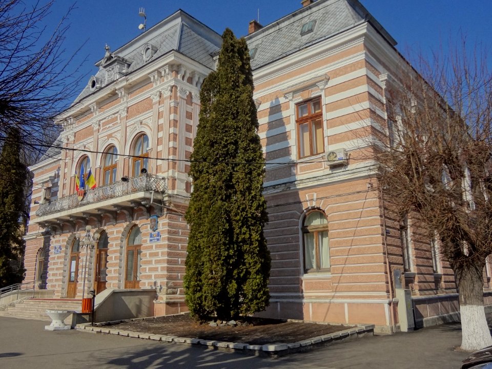 Falticeni mairie 2