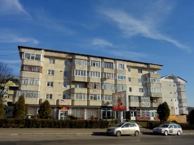 Falticeni hlm boulevard deux douaniers ou doi graniceri 3