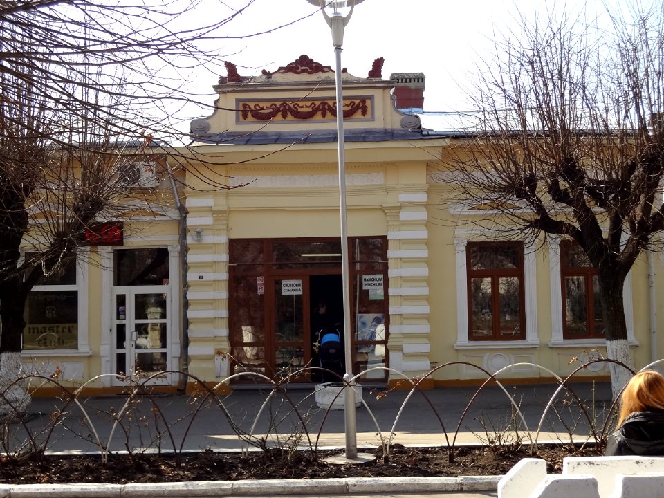 Falticeni architecture 9